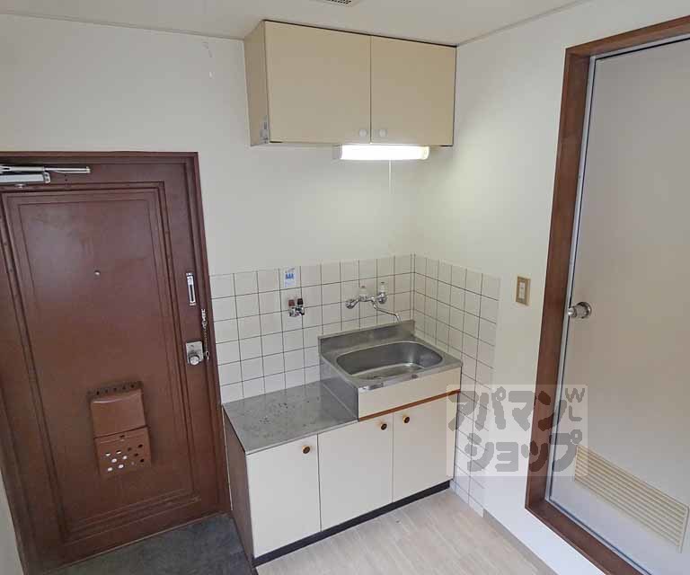 叡山電鉄叡山本線 茶山・京都芸術大学駅 徒歩23分 4階建 築37年のキッチン写真