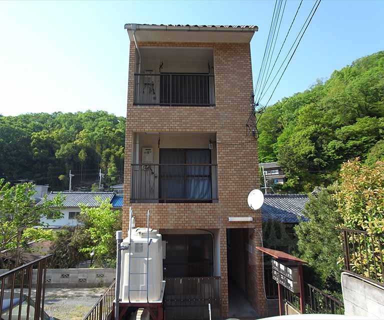 叡山電鉄叡山本線 茶山・京都芸術大学駅 徒歩23分 築37年