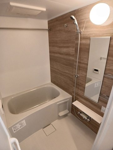 バス・シャワールーム　ゆったり過ごせるお風呂です
