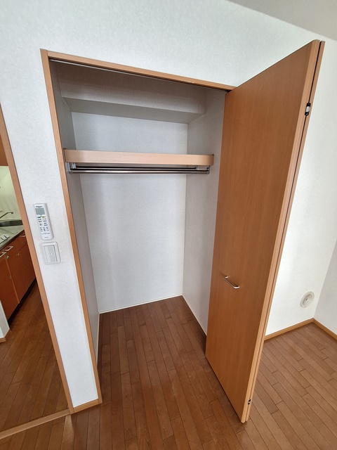 収納　★※他号室の写真です　クローゼット★
