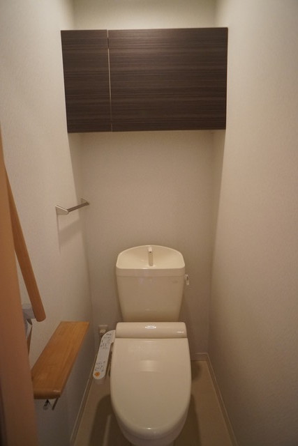 トイレ　※同間取り別部屋参考写真となります。