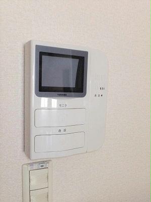 セキュリティ　モニター付きインターホンあり