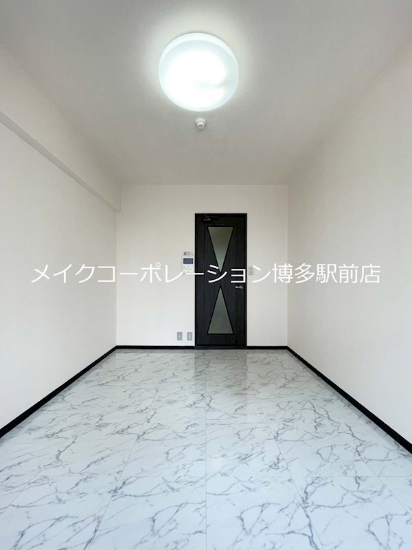 アーバンクルーザー高砂の居間写真
