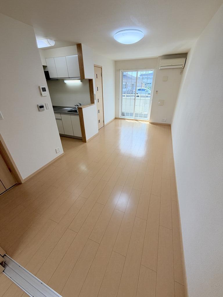 ＪＲ山陽本線 東福山駅 徒歩48分 2階建 築16年の居間写真