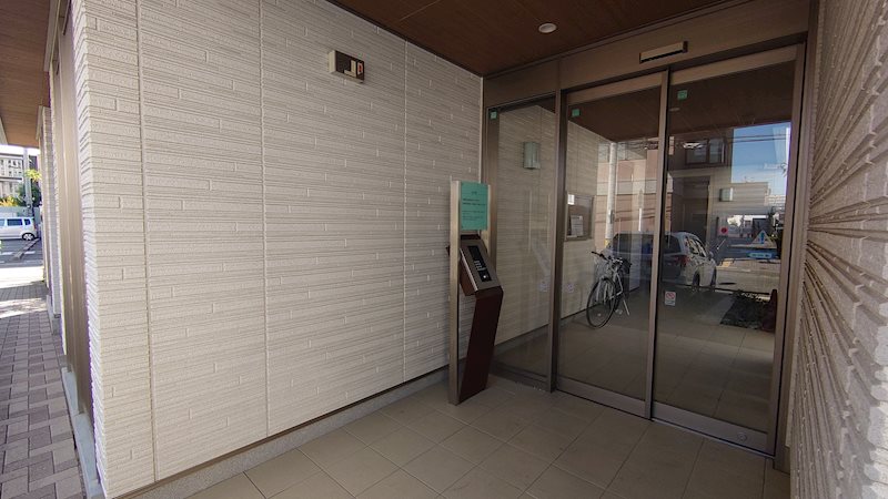 エントランス