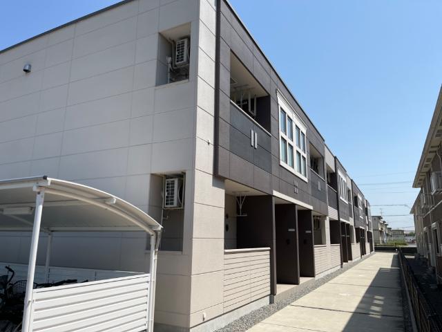 建物外観　外観写真（昼）