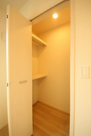 その他部屋・スペース　ウォークインクロゼットです