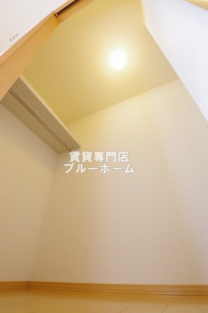 ＪＲ阪和線 堺市駅 徒歩8分 3階建 築21年の内装写真