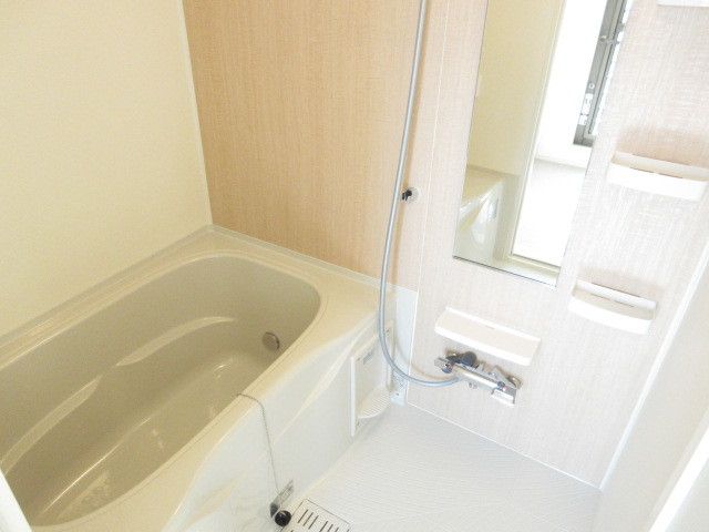 グローブ タカの風呂写真