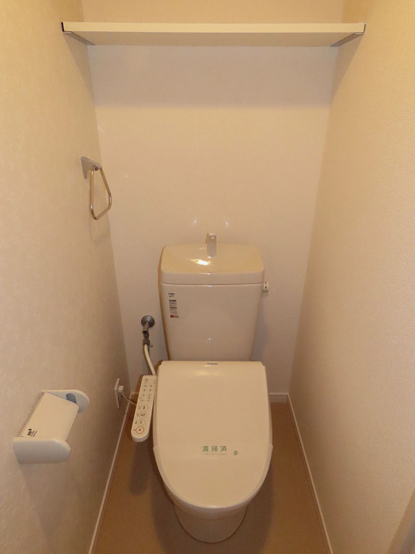 トイレ　シンプルで使いやすいトイレです