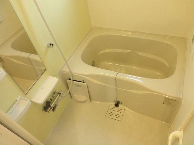 バス・シャワールーム　お風呂です