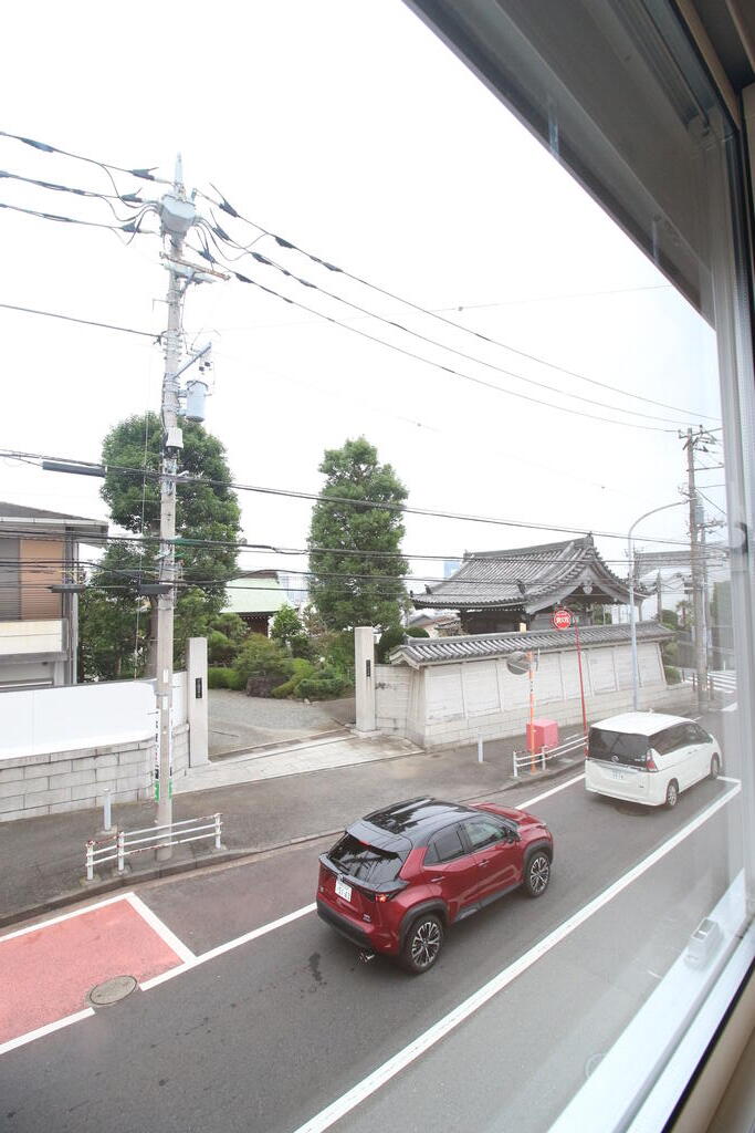 眺望　みなとみらい方面が望めます