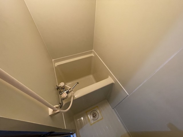 その他　【浴室】別部屋の写真です。