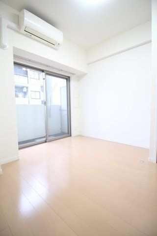 居室・リビング　（別タイプ参考写真）Cielo大塚　豊島区南大塚1