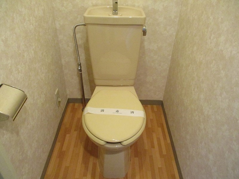 トイレ　別部屋参考写真