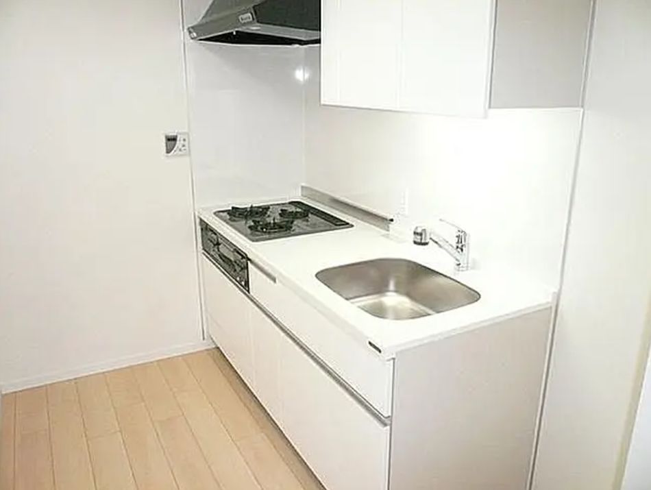 キッチン　弊社は全物件が仲介手数料半月分+税でご紹介可能です。