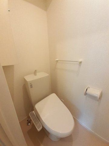 トイレ　シンプルで使いやすいトイレです