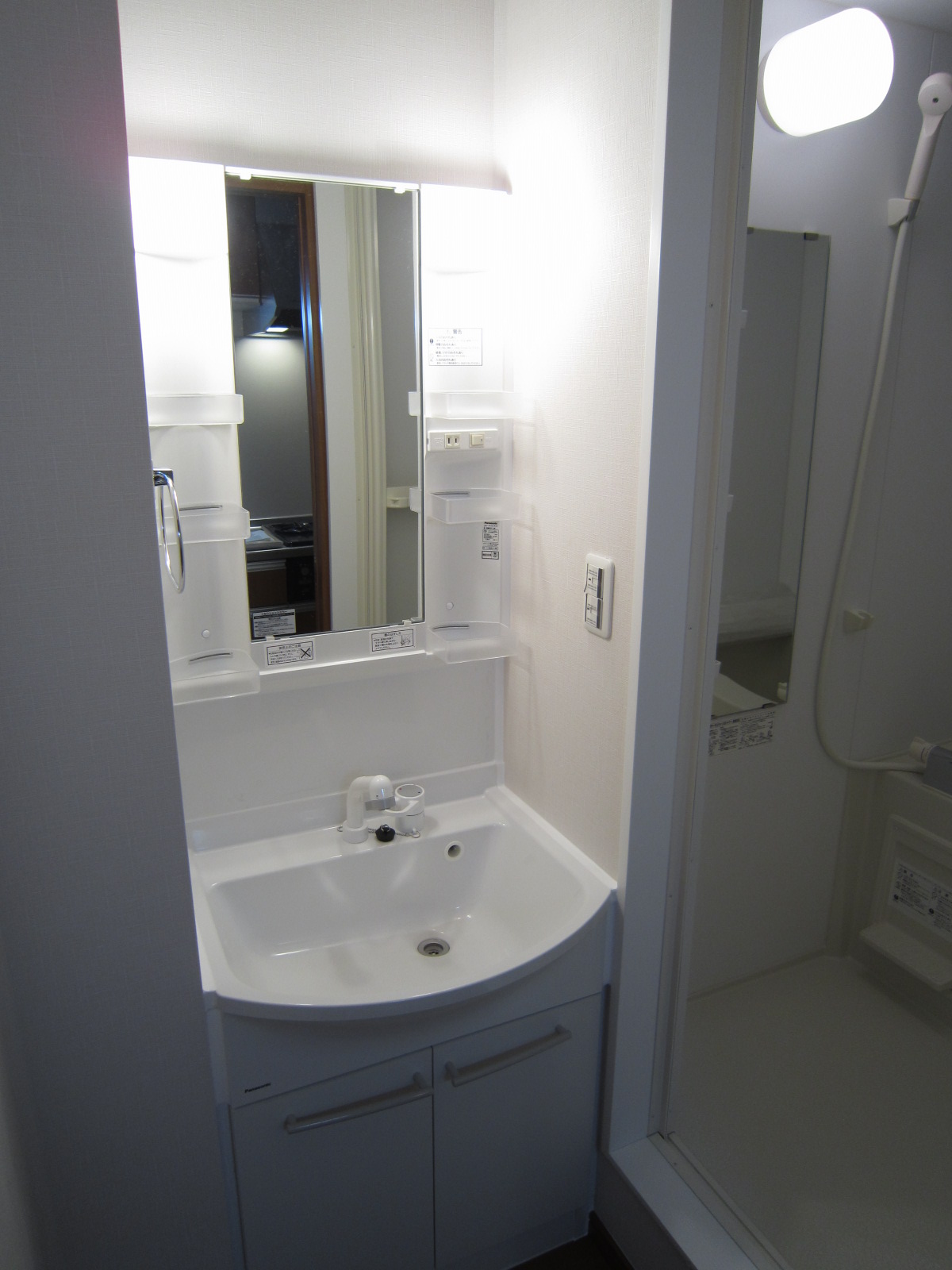 洗面設備　独立洗面台