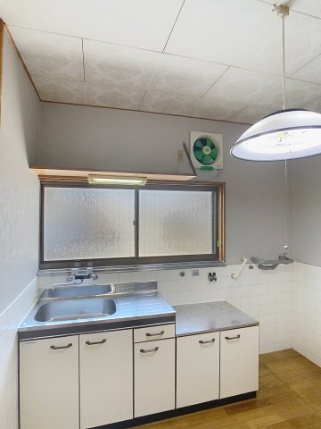 キッチン　2025年4月撮影※現況を優先致します。