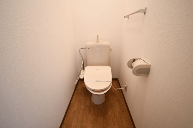 【ヴィルクレール　A棟のトイレ】