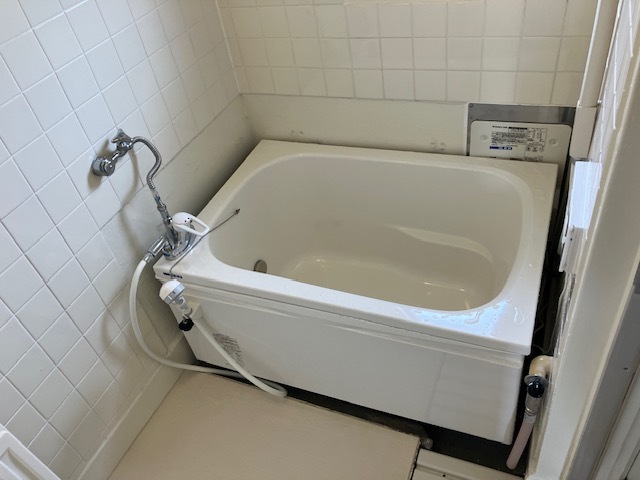 バス・シャワールーム　浴室