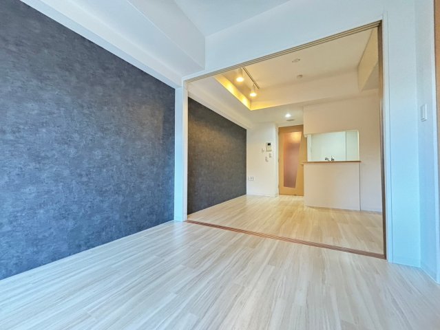 居室・リビング　詳細は、RISUMO江坂本店→06-6155-7137まで♪