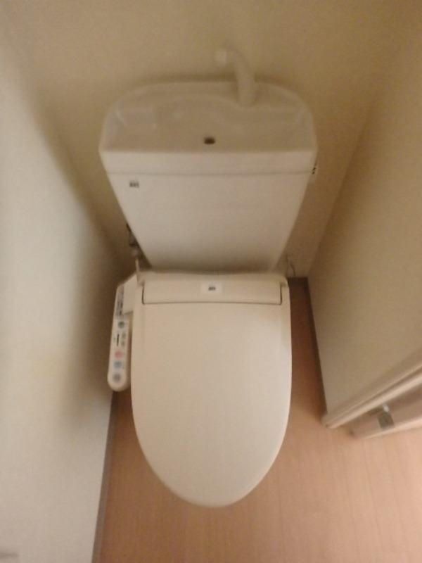 トイレ　図面と現状に相違がある場合には現状を優先