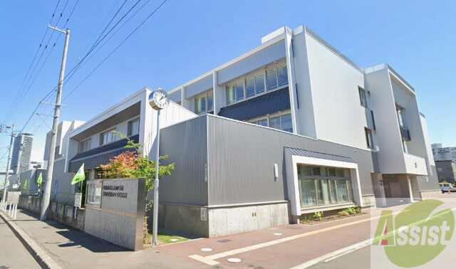 小学校　札幌市立発寒南小学校（小学校）まで507m