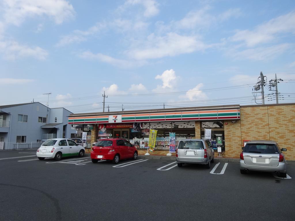 コンビニ　セブンイレブン太田市龍舞南店（コンビニ）まで394m
