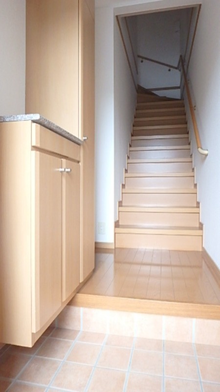 玄関　図面と現状に相違がある場合には現状を優先