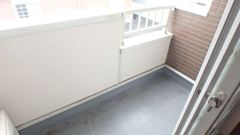 バルコニー　図面と現状に相違がある場合には現状を優先