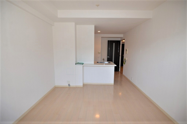 居室・リビング　写真は同マンションの別のお部屋のものです