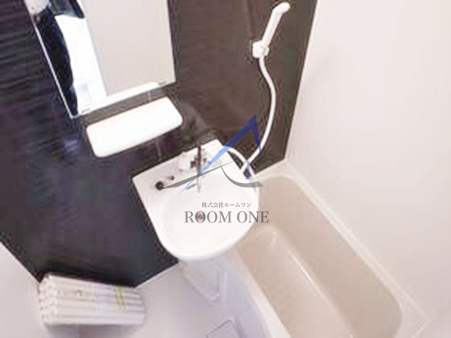 バス・シャワールーム　お風呂です。