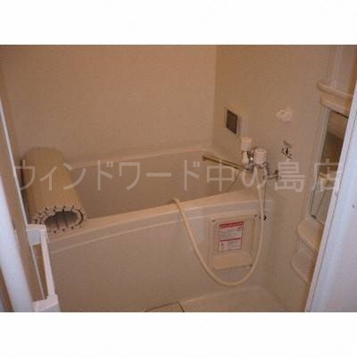 バス・シャワールーム　詳細は、ウィンドワード中の島までご相談下さい。