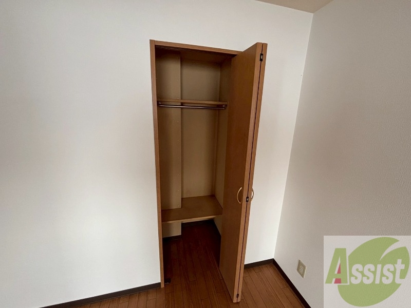 収納　こちらは収納です。物をしまう事ができますね！