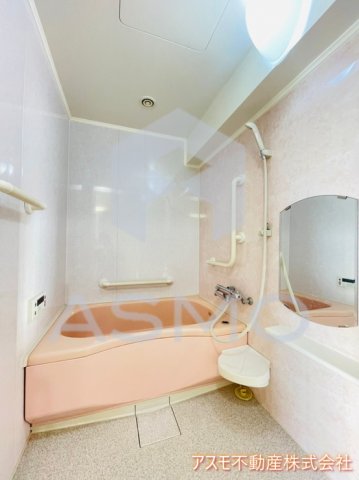 バス・シャワールーム　※同物件　別間取り　参考写真