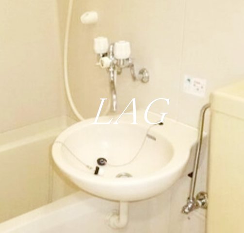 洗面設備　洗面台です。