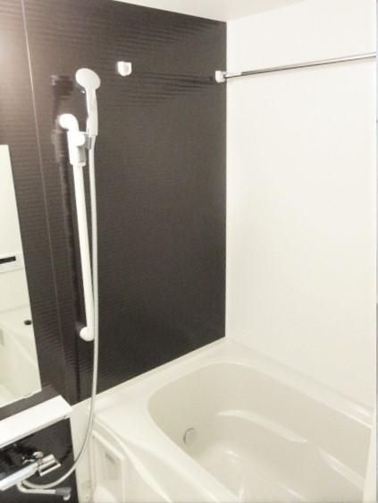 バス・シャワールーム　お風呂です