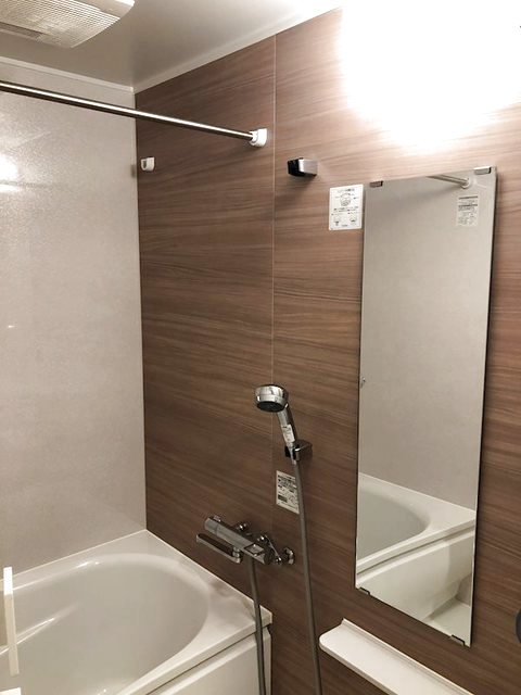 バス・シャワールーム