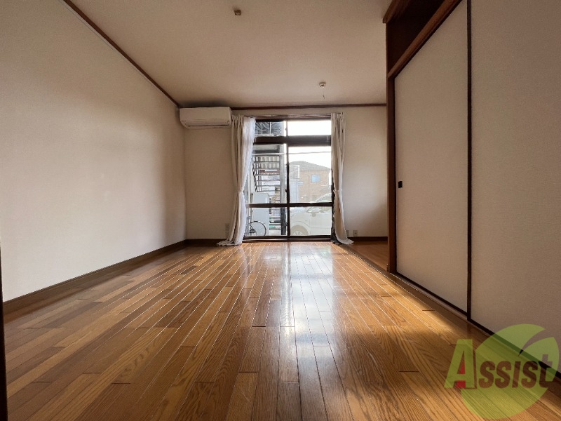 その他部屋・スペース　寝室がこちらがこちらです。とてもゆったりといていますね。