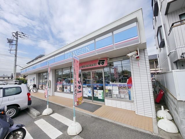 コンビニ　ローソン東所沢和田一丁目店（コンビニ）まで218m