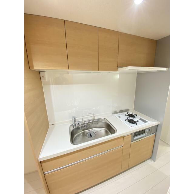 キッチン　現況優先　※同タイプ別室写真