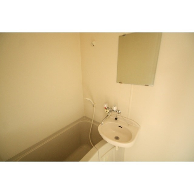 バス・シャワールーム　洗面