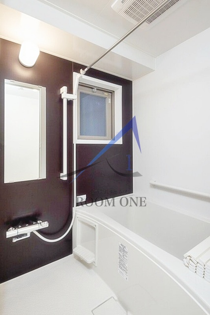 バス・シャワールーム　お風呂です。