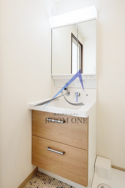 洗面設備　洗面台です。