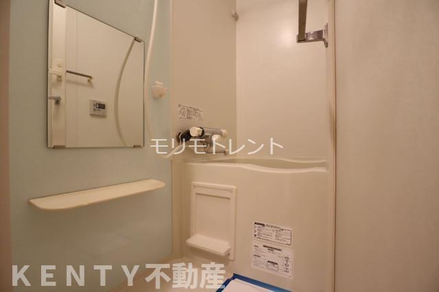 バス・シャワールーム　ゆったり過ごせるお風呂です