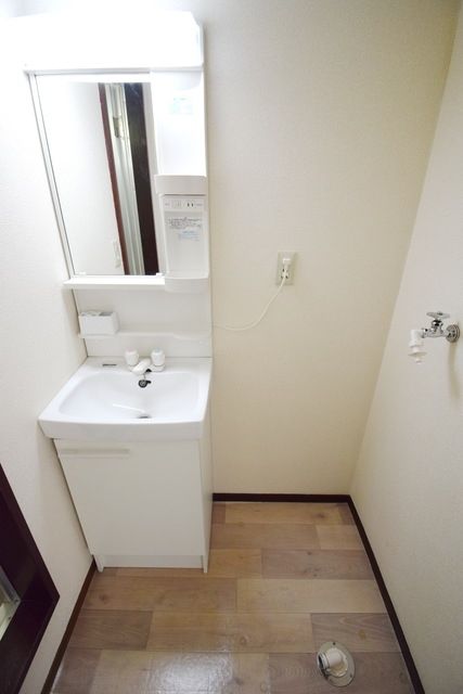 洗面設備　別部屋参考写真