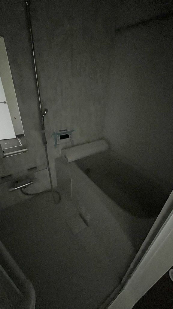 バス・シャワールーム　洗面