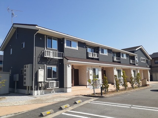 建物外観　外観は落ち着いています