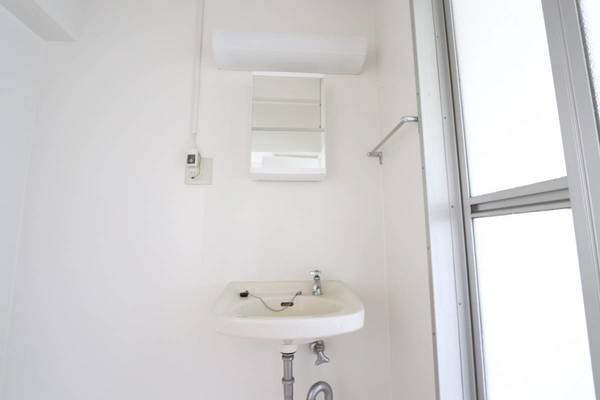 洗面設備　ビレッジハウスの同一物件・同一タイプの間取りの写真です